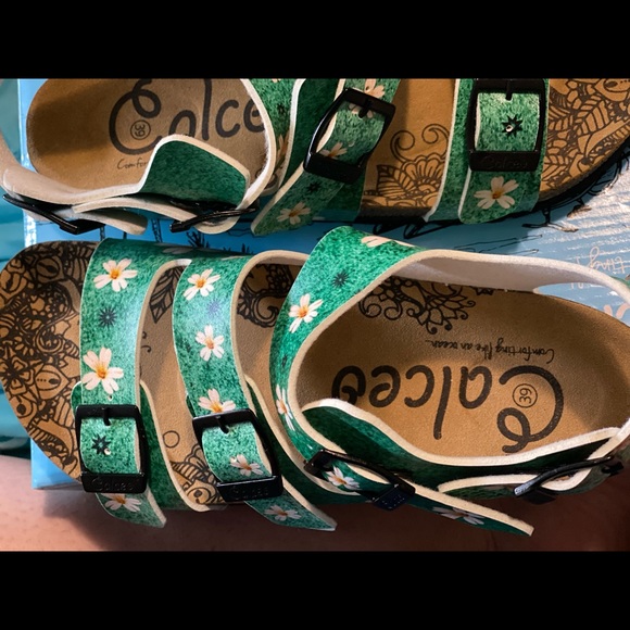Calceo sandals size 9 women - Picture 3 of 3